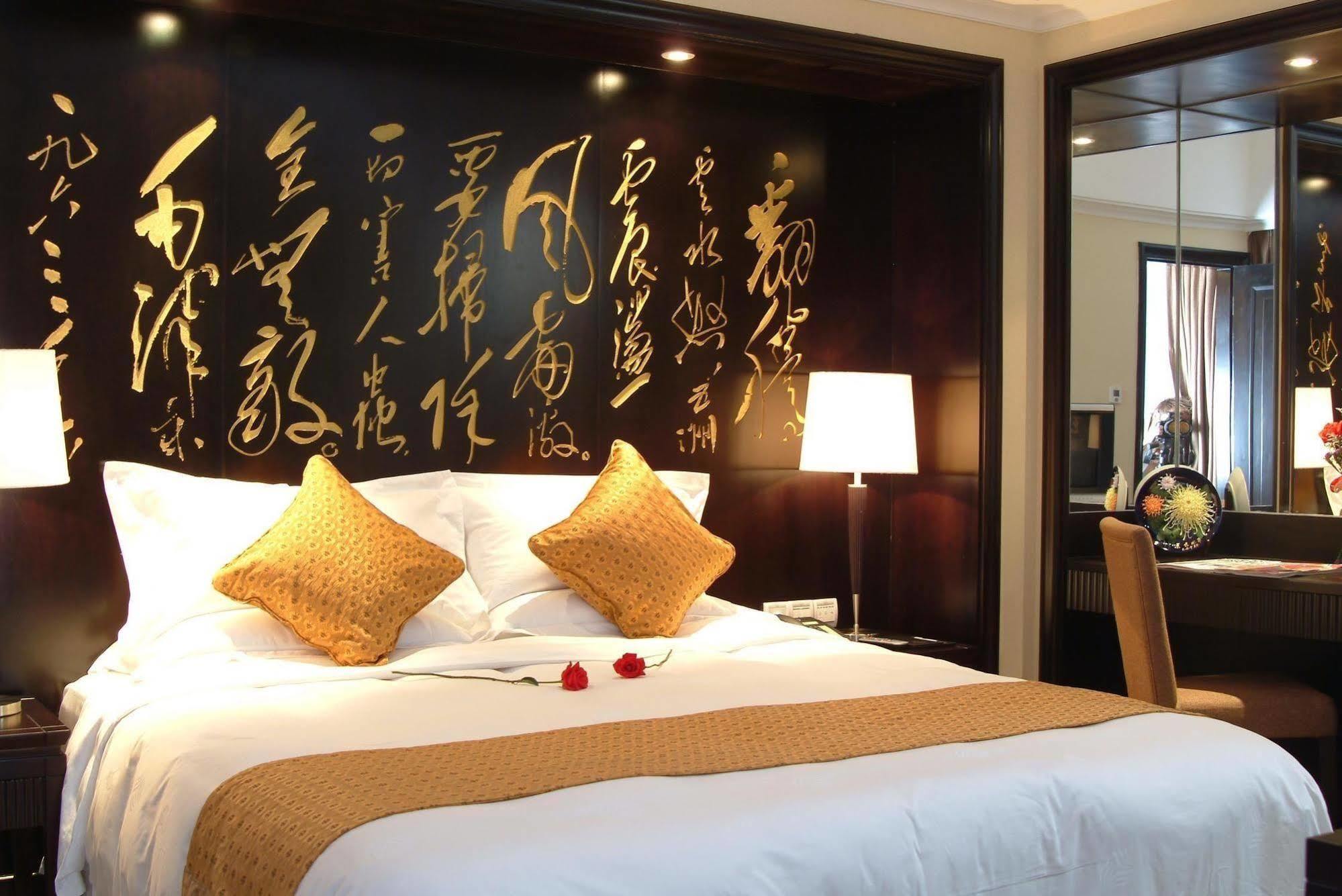 Heyuan Great International Hotel Bagian luar foto