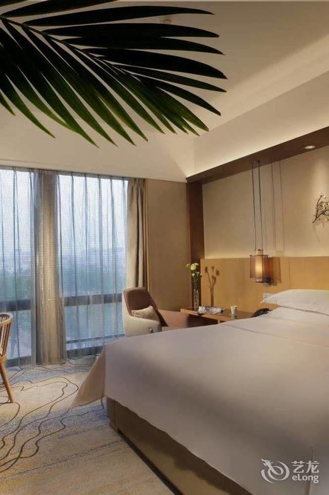 Heyuan Great International Hotel Bagian luar foto