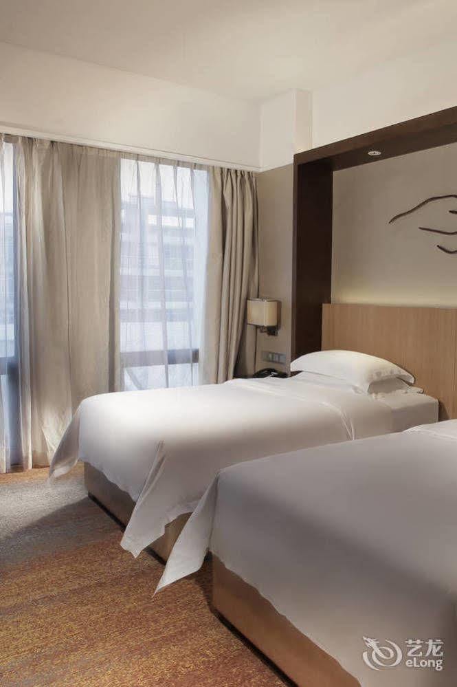Heyuan Great International Hotel Bagian luar foto
