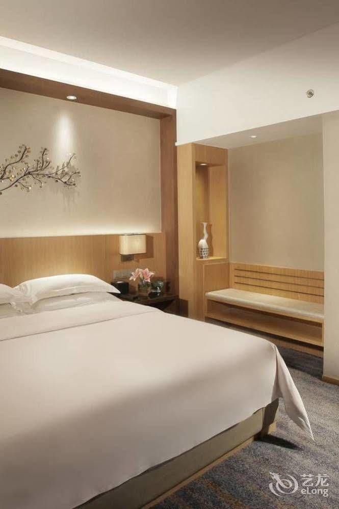Heyuan Great International Hotel Bagian luar foto