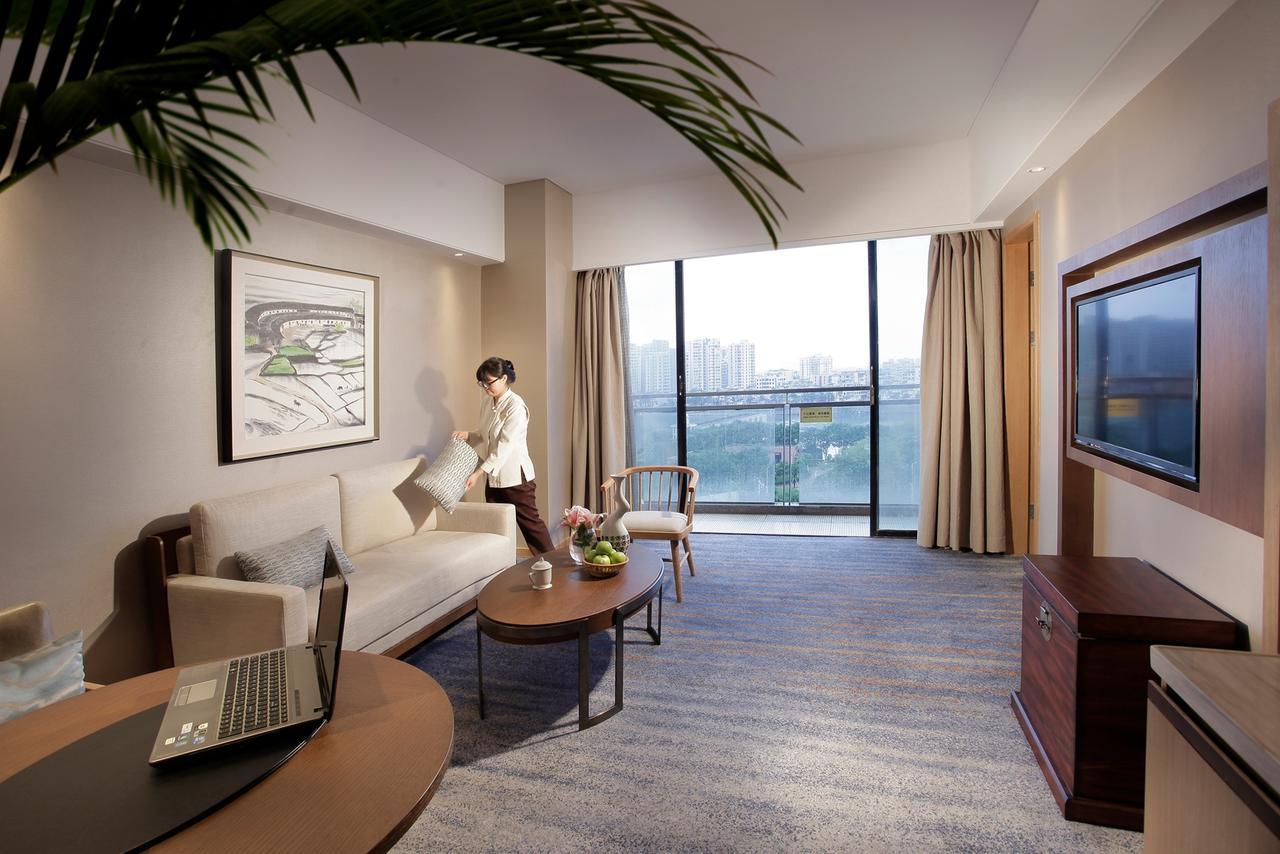 Heyuan Great International Hotel Bagian luar foto