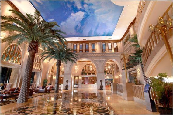 Heyuan Great International Hotel Bagian luar foto